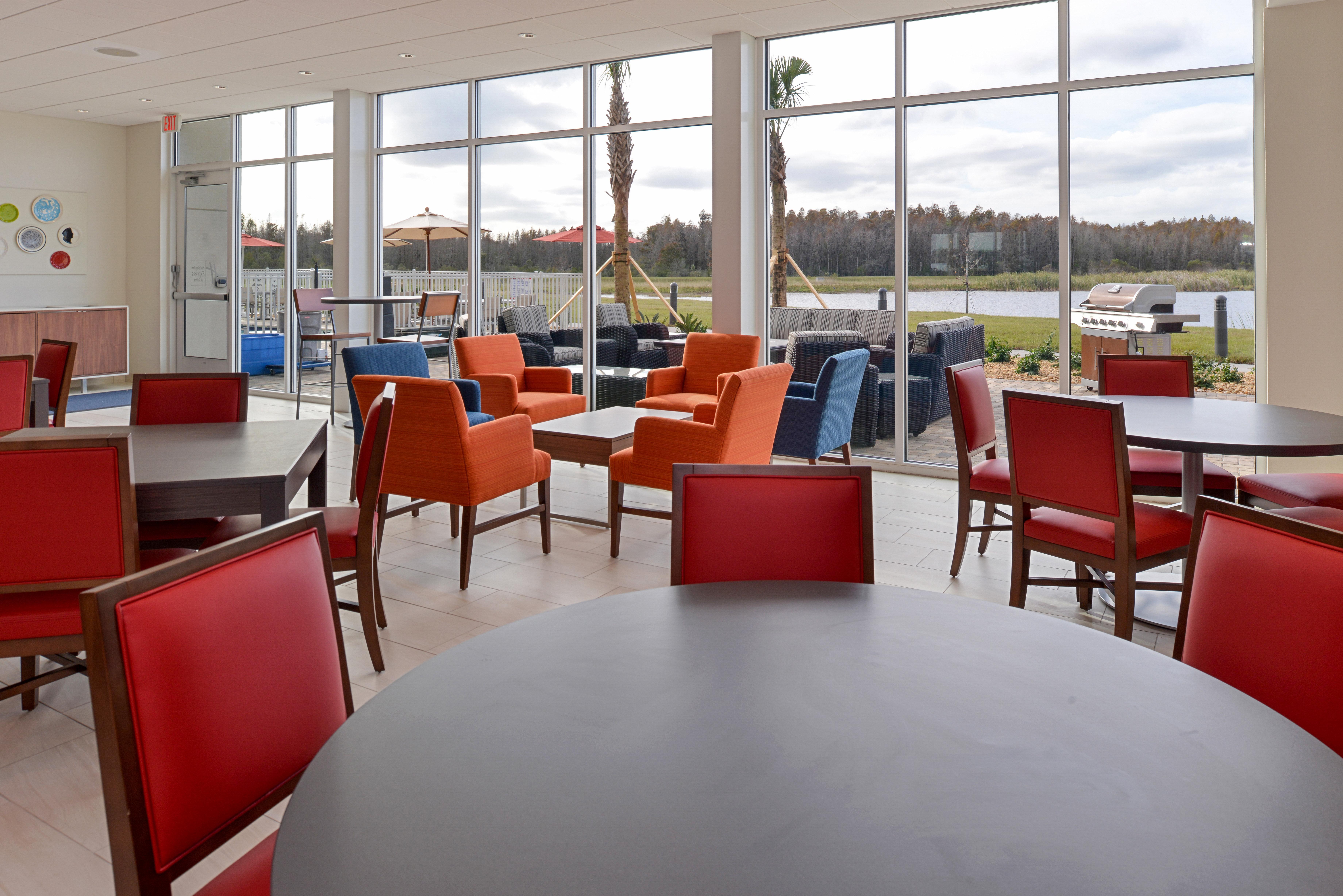 Holiday Inn Express & Suites Trinity By Ihg Extérieur photo