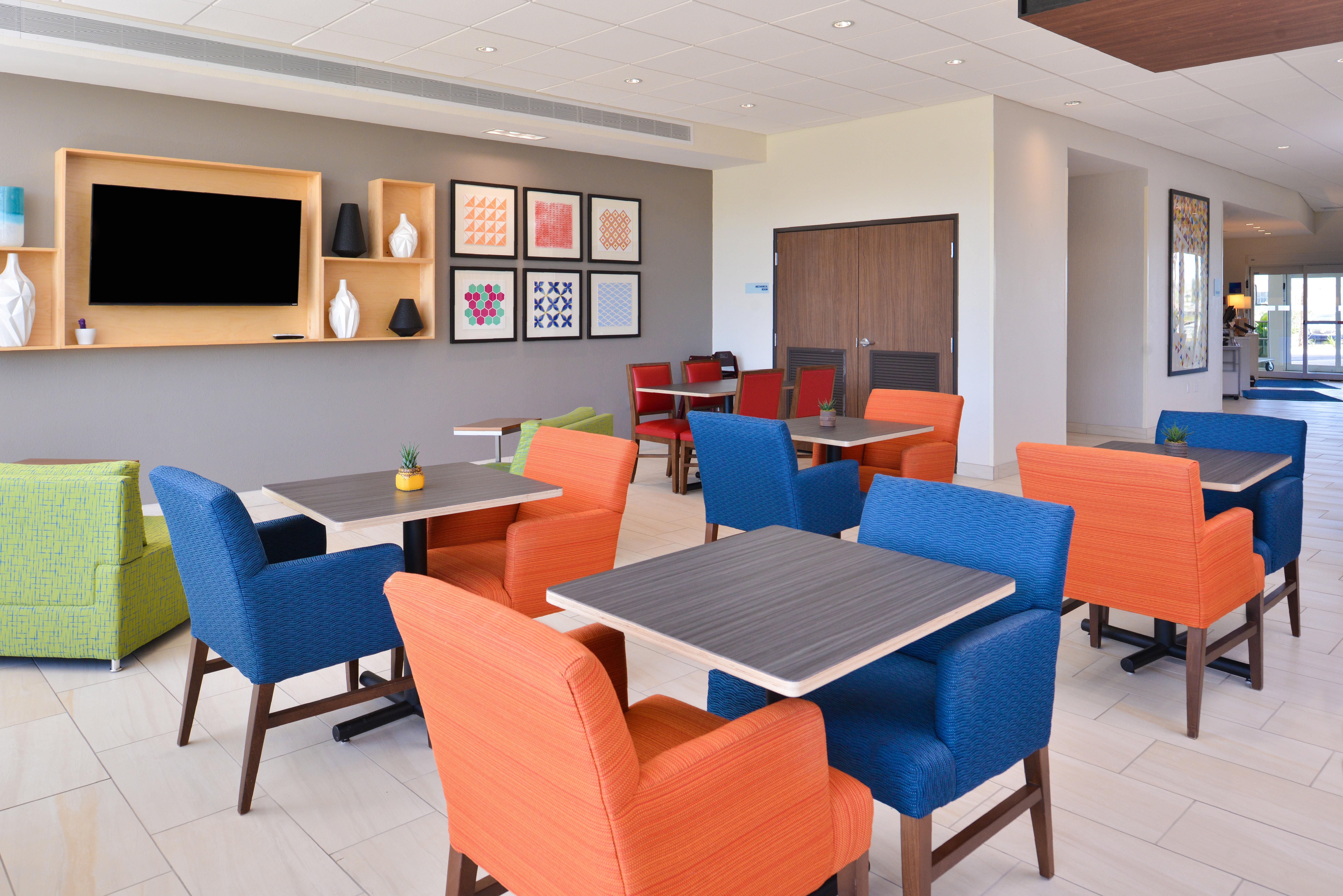 Holiday Inn Express & Suites Trinity By Ihg Extérieur photo